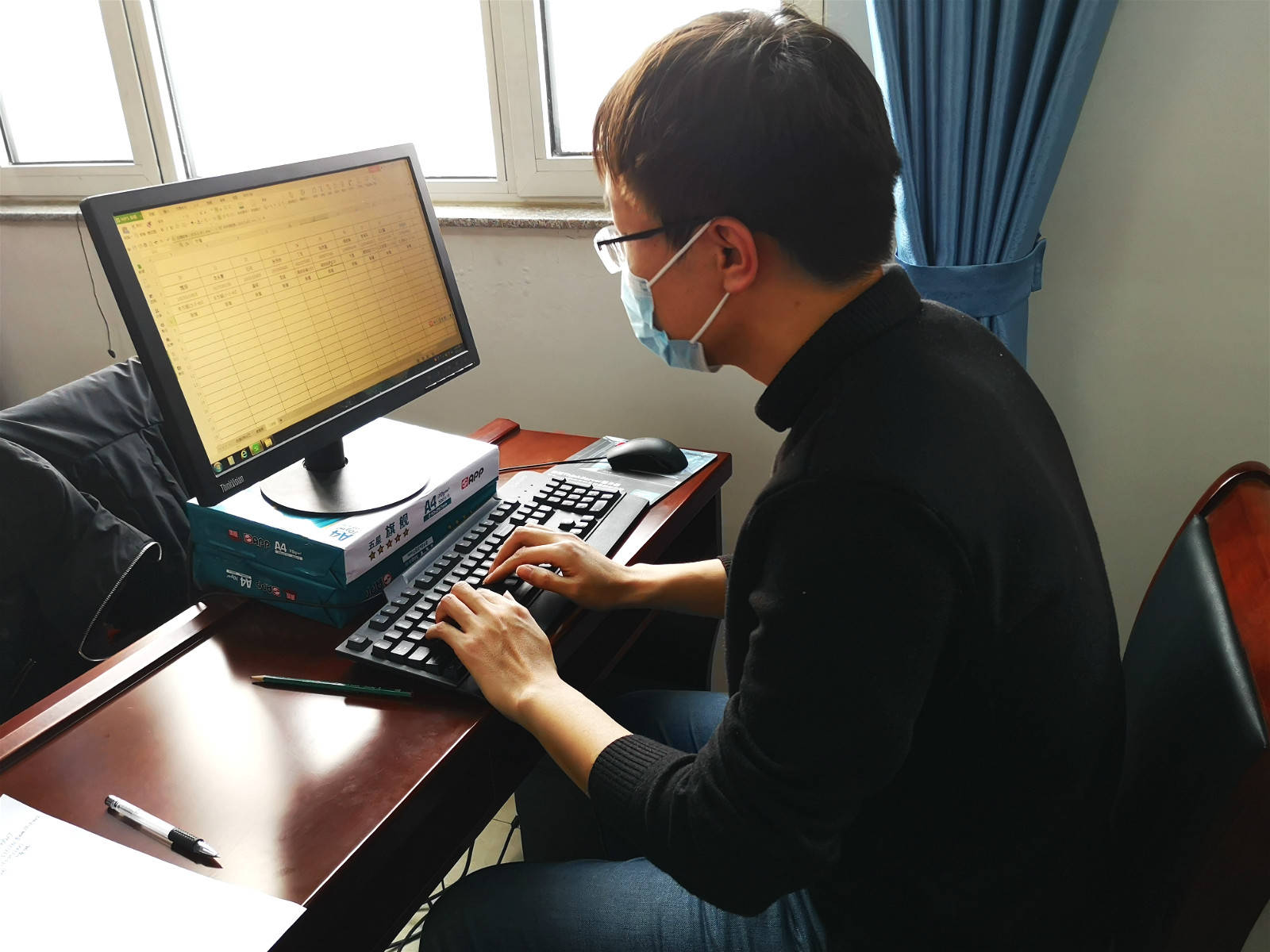 上海疫情每天
表格数据(疫情数据 上海)-第1张图片